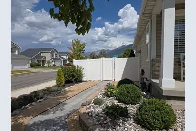 14303 S Honeyfield Dr E, Draper, UT 84020 - Photo 32