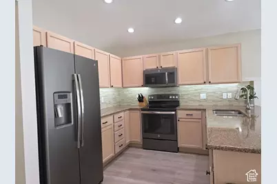 14303 S Honeyfield Dr E, Draper, UT 84020 - Photo 6