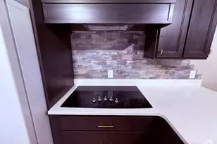 4479 S 2075 W, Roy, UT 84067 - Photo 6