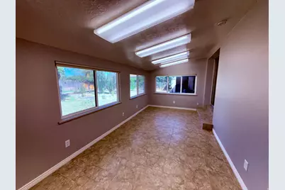 4479 S 2075 W, Roy, UT 84067 - Photo 8