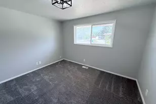4479 S 2075 W, Roy, UT 84067 - Photo 10