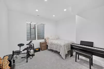 7418 S Travertine Rd W, West Jordan, UT 84081 - Photo 32