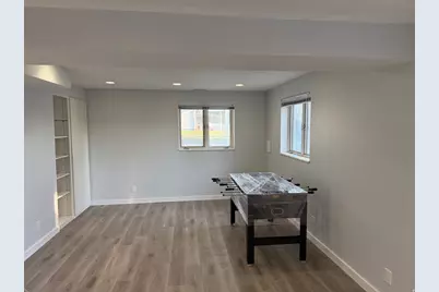 10802 S Jason Dr, Sandy, UT 84094 - Photo 14
