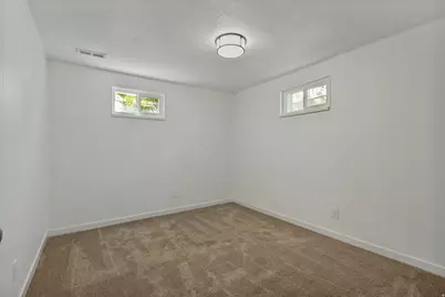 10452 S Buddlea Dr, Sandy, UT 84094 - Photo 22