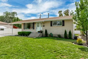 10452 S Buddlea Dr, Sandy, UT 84094 - Photo 36