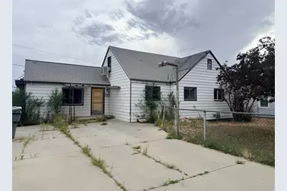 338 Columbia Dr, East Carbon, UT 84520 - Photo 1