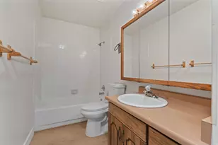 3327 W Tess Ave, West Valley, UT 84119 - Photo 16