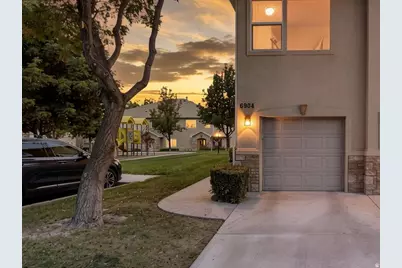 6904 W Ashby Way, West Valley, UT 84128 - Photo 4