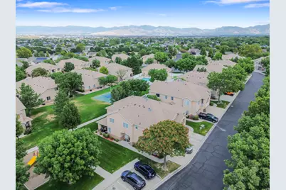 6904 W Ashby Way, West Valley, UT 84128 - Photo 32