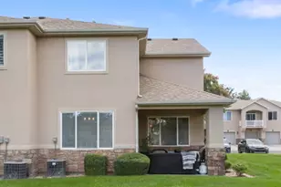 6904 W Ashby Way, West Valley, UT 84128 - Photo 2