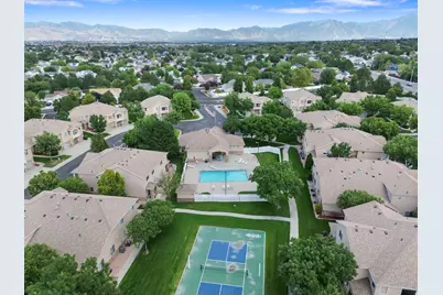 6904 W Ashby Way, West Valley, UT 84128 - Photo 30