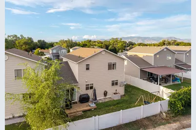 3237 W Meadow Leaf Ct, West Valley, UT 84119 - Photo 24