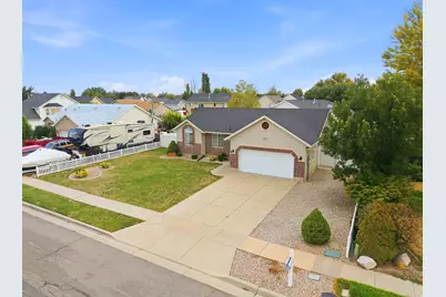 1594 W 1390 S, Syracuse, UT 84075 - Photo 2