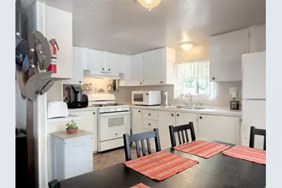 8400 S 4000 W #160, West Jordan, UT 84088 - Photo 2