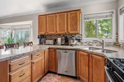 1673 N 390 W, Pleasant Grove, UT 84062 - Photo 8