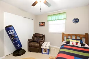 756 N 400 St W, Kaysville, UT 84037 - Photo 24