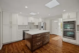 4845 S Bron Breck St, Holladay, UT 84117 - Photo 16