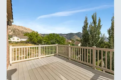 527 E 3575 N, North Ogden, UT 84414 - Photo 4