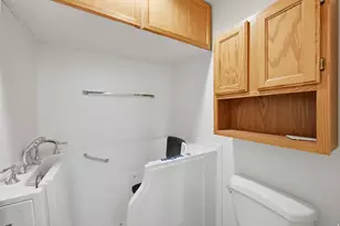2708 S Highland Dr E, Salt Lake City, UT 84106 - Photo 16