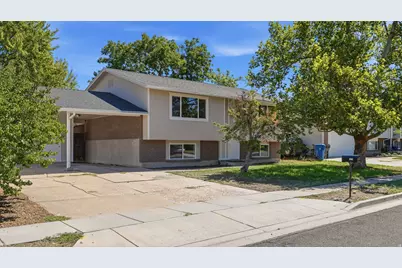 5826 Willow Wood Ln, South Ogden, UT 84403 - Photo 22