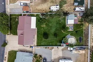 2261 S 1800 W, Syracuse, UT 84075 - Photo 36