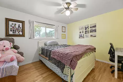 2261 S 1800 W, Syracuse, UT 84075 - Photo 12