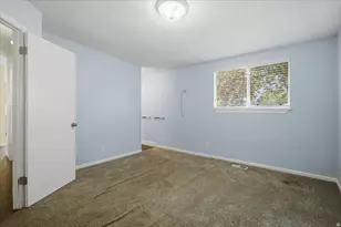 5042 S Leisure Ln, Taylorsville, UT 84129 - Photo 14