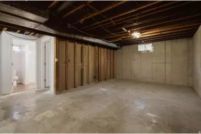 5042 S Leisure Ln, Taylorsville, UT 84129 - Photo 20