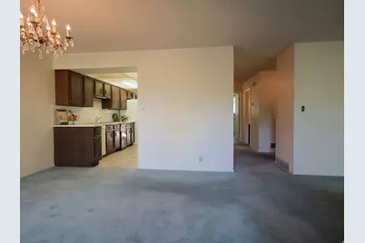 2755 N Edgewood Dr E, Provo, UT 84604 - Photo 6