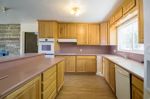 1034 W 2500 S, Vernal, UT 84078 - Photo 4