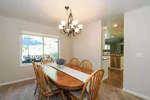 2195 E 10300 S, Sandy, UT 84092 - Photo 12