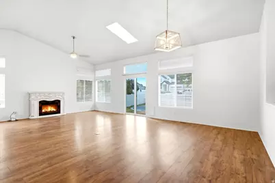 731 S Saratoga Dr E, Saratoga Springs, UT 84045 - Photo 4