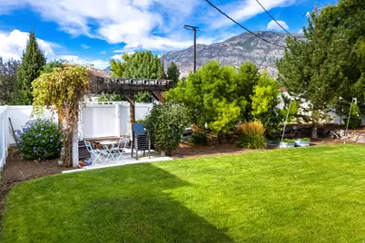 1046 W 1100 N, Pleasant Grove, UT 84062 - Photo 18