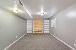 6859 S 2200 W, West Jordan, UT 84084 - Photo 16