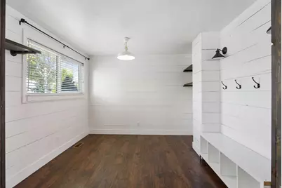 6859 S 2200 W, West Jordan, UT 84084 - Photo 10