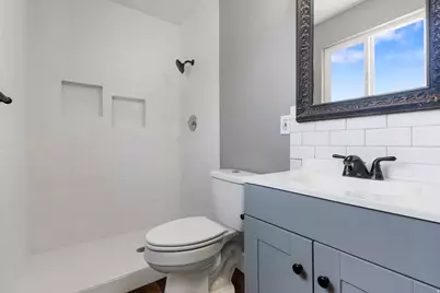 6859 S 2200 W, West Jordan, UT 84084 - Photo 14