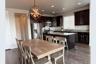 1563 West Maple Shade Ln W, Lindon, UT 84042 - Photo 6