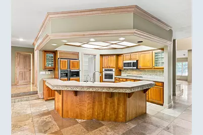 4671 S Wander Ln E, Holladay, UT 84117 - Photo 40
