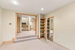 4671 S Wander Ln E, Holladay, UT 84117 - Photo 72