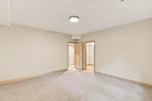 4671 S Wander Ln E, Holladay, UT 84117 - Photo 78