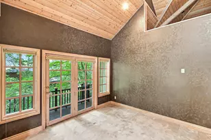 4671 S Wander Ln E, Holladay, UT 84117 - Photo 32
