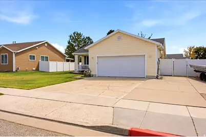 4033 W 5060 S, Roy, UT 84067 - Photo 2