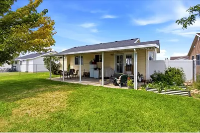 4033 W 5060 S, Roy, UT 84067 - Photo 18
