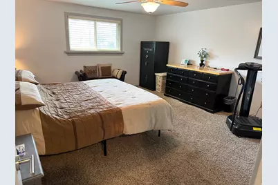 362 E 9150 S, Sandy, UT 84070 - Photo 24