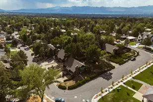 7660 S Avondale Dr E, Cottonwood Heights, UT 84121 - Photo 44