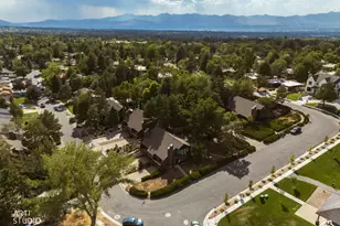 7660 S Avondale Dr E, Cottonwood Heights, UT 84121 - Photo 44