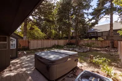 7660 S Avondale Dr E, Cottonwood Heights, UT 84121 - Photo 32
