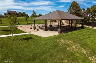 7660 S Avondale Dr E, Cottonwood Heights, UT 84121 - Photo 36