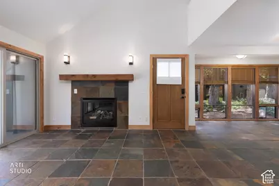 7660 S Avondale Dr E, Cottonwood Heights, UT 84121 - Photo 6