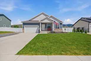 628 S 380 E, Smithfield, UT 84335 - Photo 40